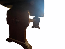 Carica l'immagine nel visualizzatore di Gallery, Tavolo fratino antico, in noce, epoca fine 1700 - inizio 1800