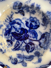 Carica l'immagine nel visualizzatore di Gallery, Set di due piatti vittoriani, porcellana Wedgwood, Water Nymph, 1800