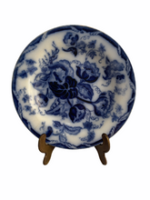 Carica l'immagine nel visualizzatore di Gallery, Set di tre piatti vittoriani, porcellana Wedgwood, Water Nymph, 1800