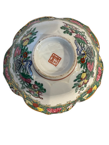 Ciotolina in ceramica decorata cinese, XX secolo, tema persone