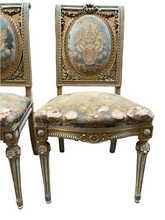 Carica l&#39;immagine nel visualizzatore di Gallery, Coppia di sedie vintage in stile Luigi XVI
